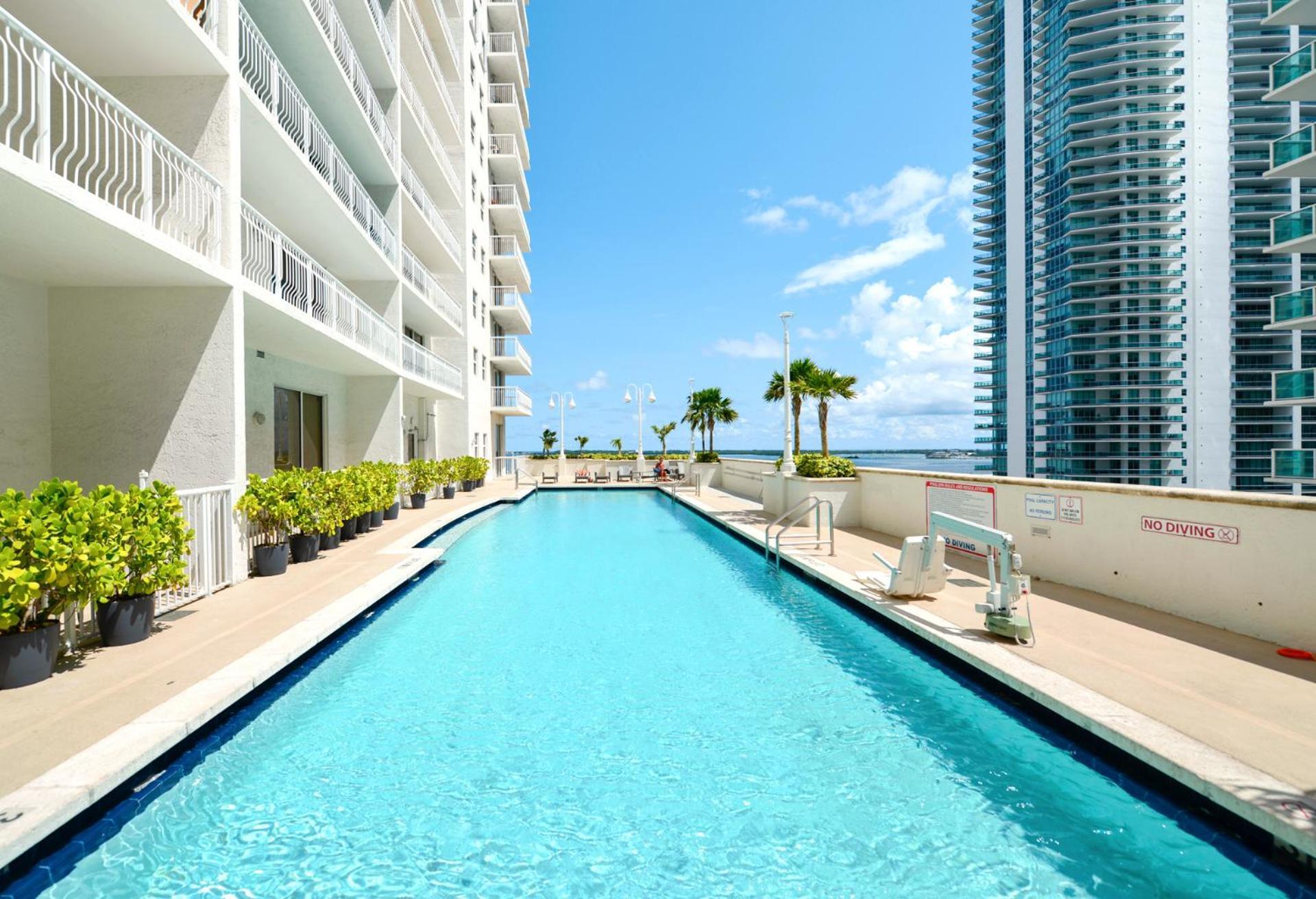 Beautiful That Will Make Feel Like At Apartamento Miami
